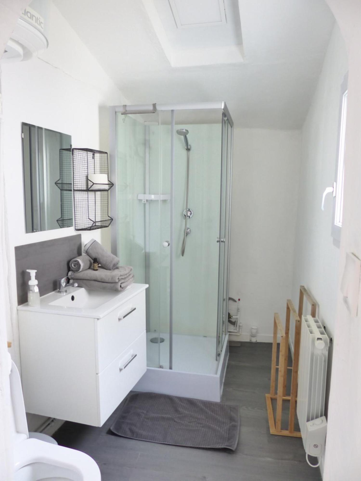 Basse-Indre La Petite Maison Tahet, 2 Pers Avec Terrasse מראה חיצוני תמונה