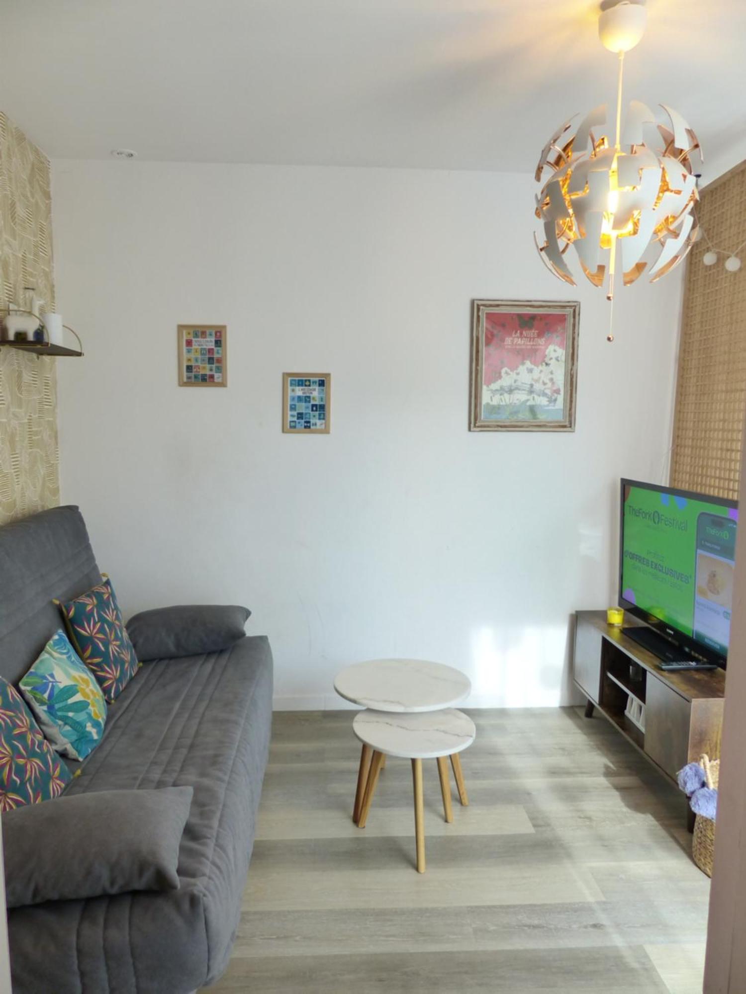 Basse-Indre La Petite Maison Tahet, 2 Pers Avec Terrasse מראה חיצוני תמונה
